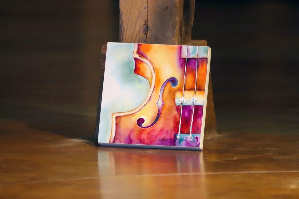 Viola painting